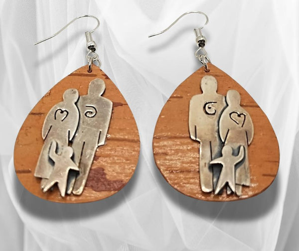 Nature&#39;s Elegance: Handcrafted Birch Bark Earrings